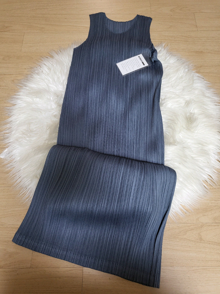 이세이미야케 플리츠플리즈 원피스 5월 먼슬리 원피스 다크 블루 그레이 3사이즈 이미지