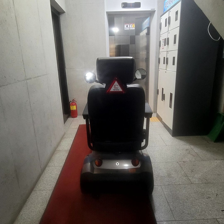 나드리 210 전동 스쿠터 (2025년 6월 구입) 이미지