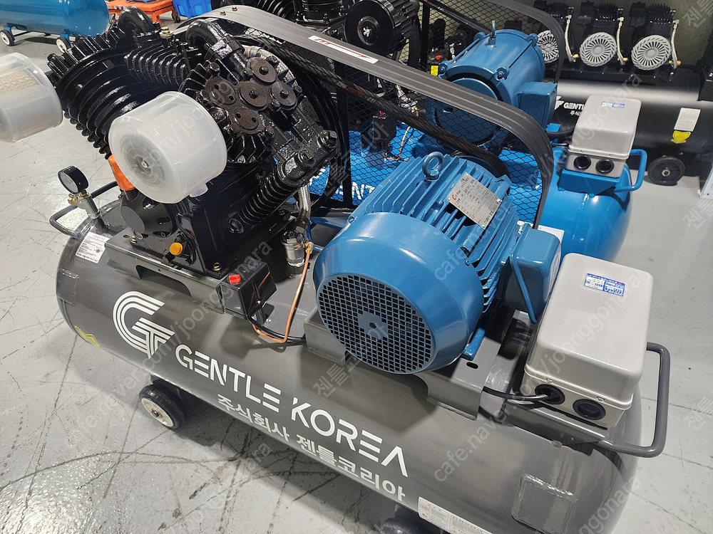 중고 중고압 콤프레샤 10마력 240리터 / 400리터 이미지