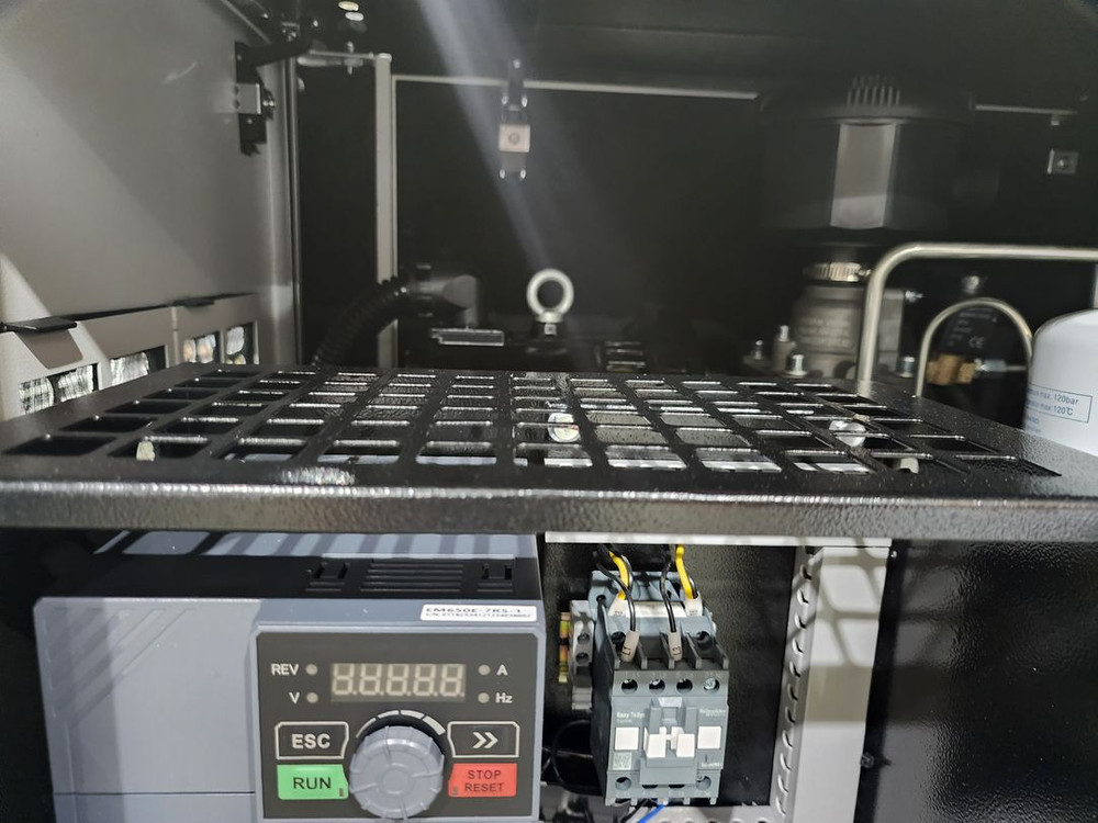 단상10마력 500리터 220v스크류 콤프레샤 올인원 이미지