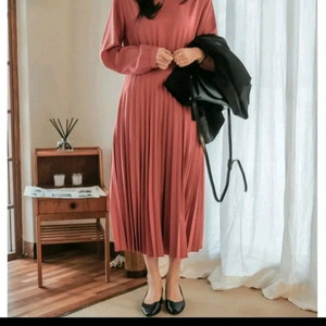 새) 여유핏 플리츠 하객룩가능 롱원피스 이미지