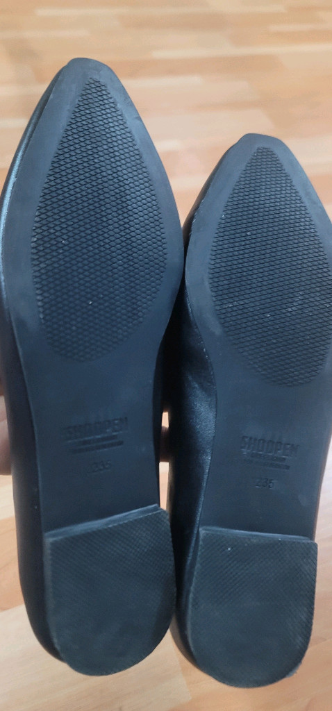 안신는신발장정리합니다1카텔로(CARTELO) 스니커즈브랜드: 카텔로 (CARTELO)모델명: EX6322K치수: 2 이미지