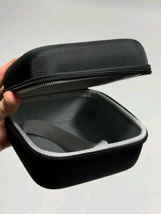 맥미니 M4 + 거치대 + 케이스 이미지