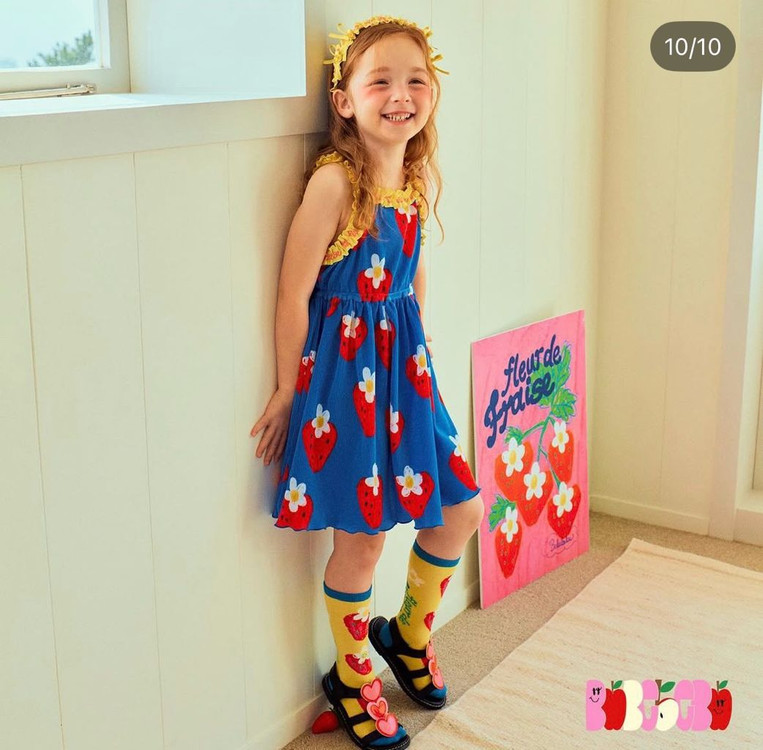 베베베베 스트로베리 티셔츠 플리츠드레스 니삭스 헤어밴드 M사이즈 일괄 이미지