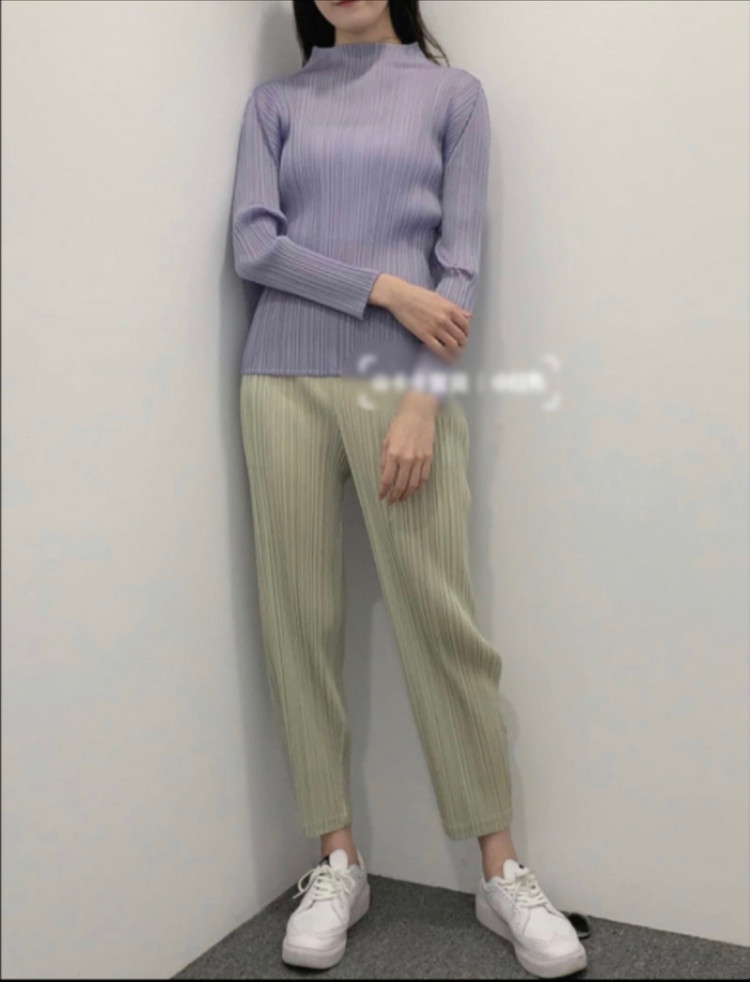 플리츠 플리즈 먼슬리 탑 이미지