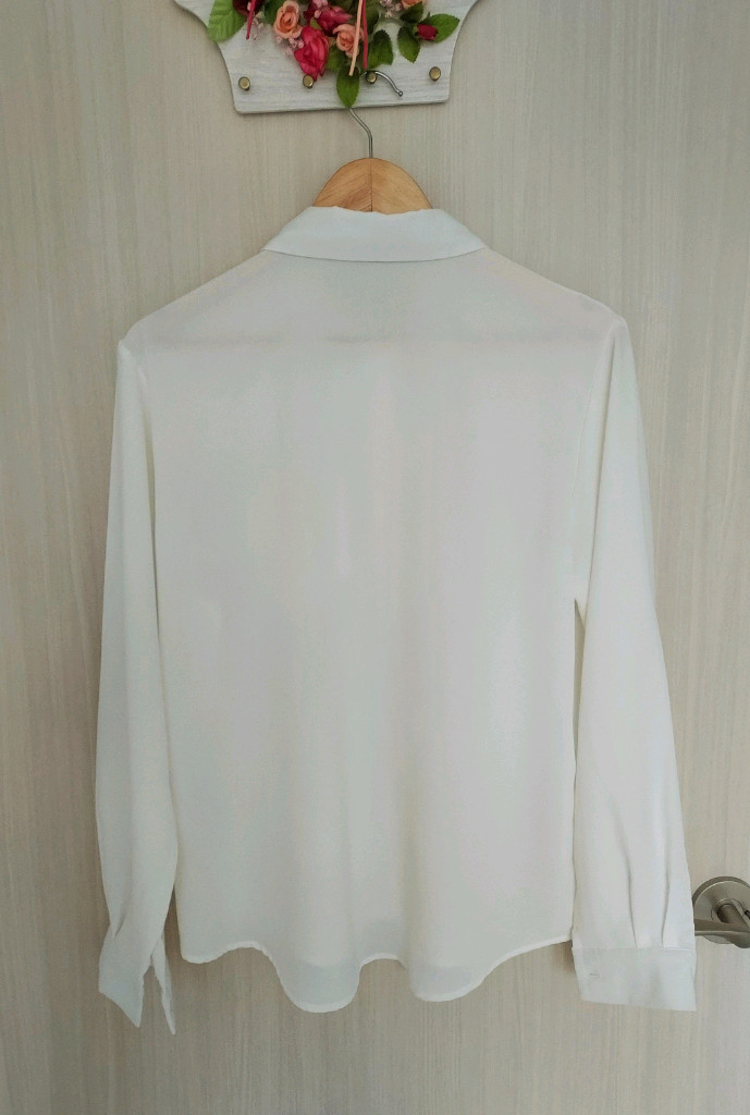 저스트원 링클프리 셔츠 블라우스 아이보리 L사이즈 이미지