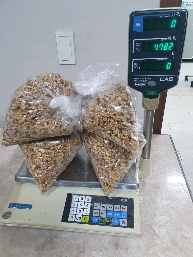 전기식 30구 호도과자 기계팝니다 이미지