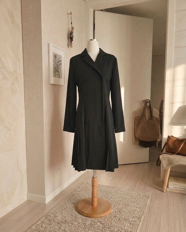 BLANC플리츠 디테일 더블 버튼 트렌치 원피스/코트 이미지