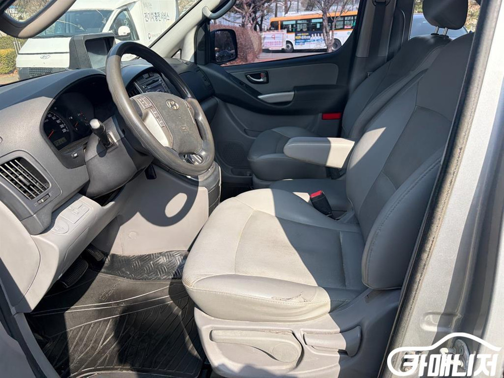 [현대]그랜드 스타렉스 밴 5인승 CVX 럭셔리 #4월특가 이미지