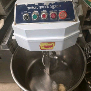 스파이럴 스피드 믹서 ZZ-60L 업소용 반죽기 이미지