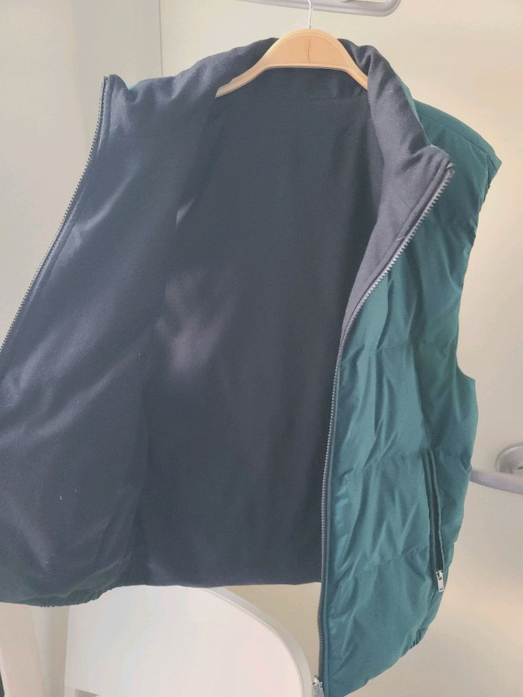 남성 Theory 띠어리 그린 오리털 덕다운 패딩조끼 베스트 아우터 S / 마크앤로나 콜롬비아 골프복 제이린드버그 이미지