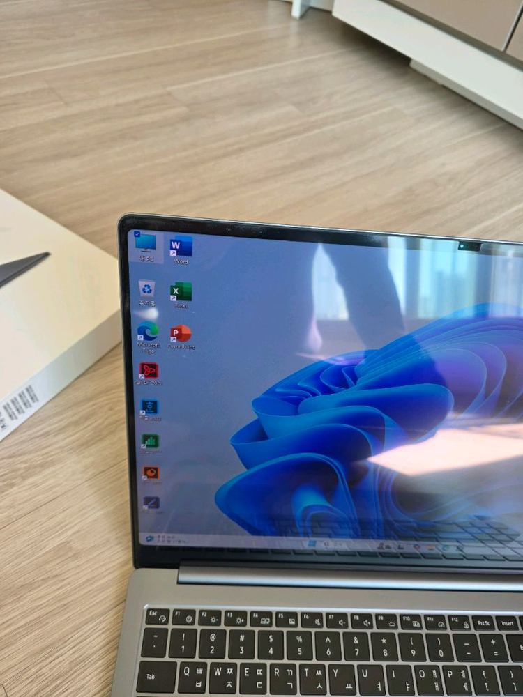 S 새상품 16인치 삼성 갤럭시 북4 프로 노트북 울트라5 16램 SSD 512GB 이미지