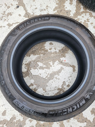 미쉐린 프라이머시 투어 A/S 265/50/20 중고타이어 2개 판매 이미지