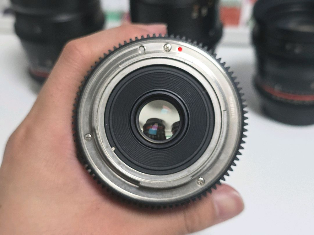 삼양 VDSLR 시네렌즈 (14,35mm) 이미지