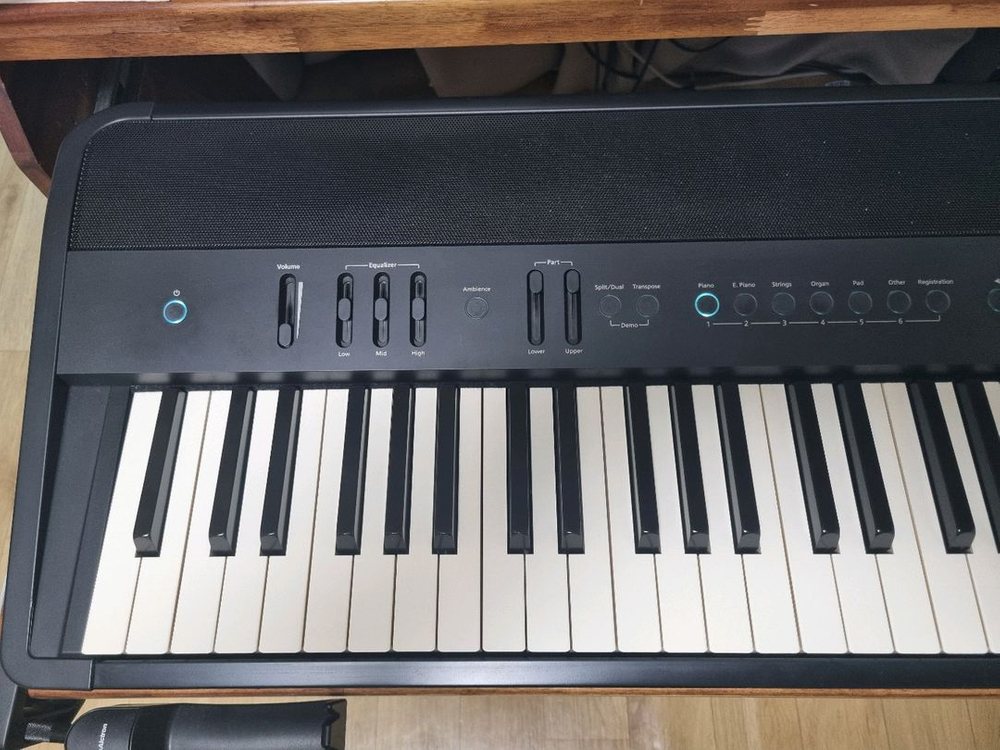 롤랜드 fp90 디지털피아노 이미지