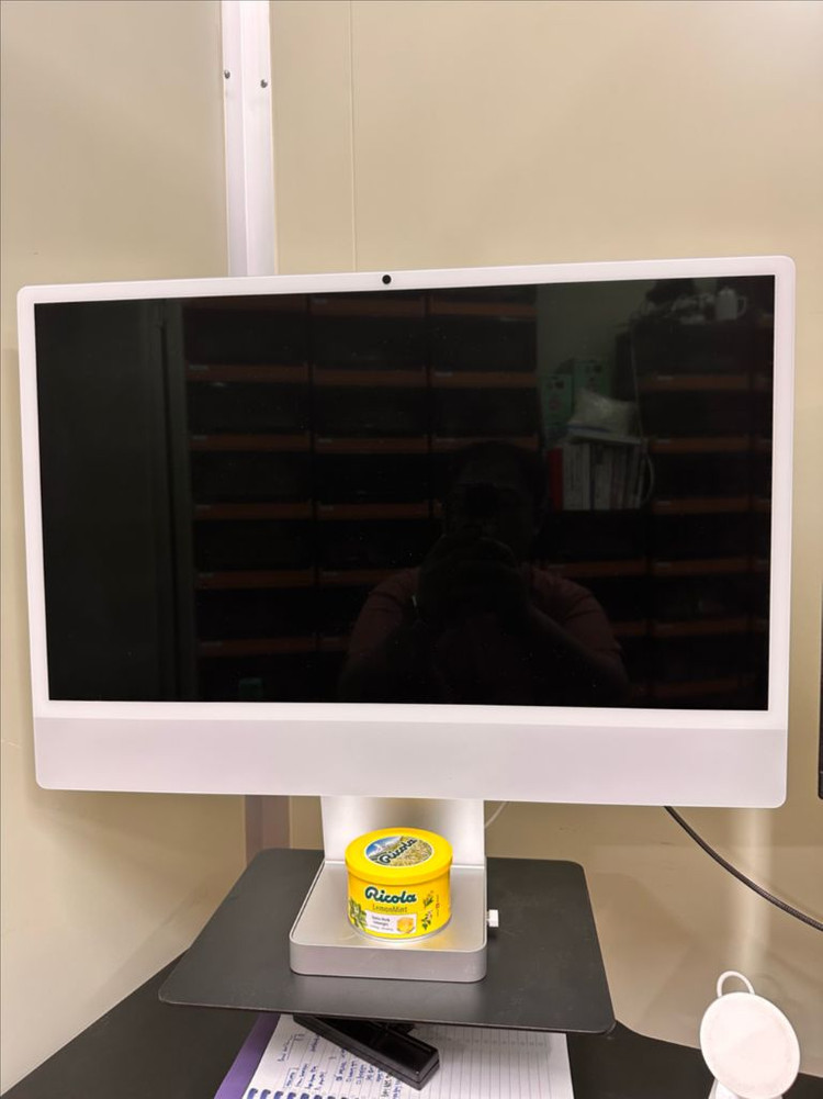 애플 아이맥 m4 10코어(8코어아님) 16g ssd 512 풀박스 + 인클루져 허브 + 외장디스크 거치대 이미지