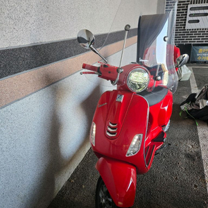 베스파 lx125cc 스쿠터 이미지