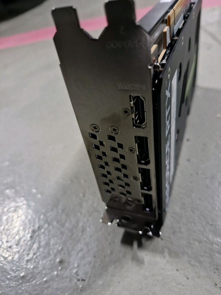 만리 RTX 5060 8GB 이미지