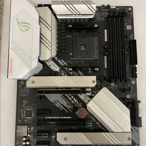 asus 로그 스크릭스 b550-a 보드 처분 (택포함) 이미지