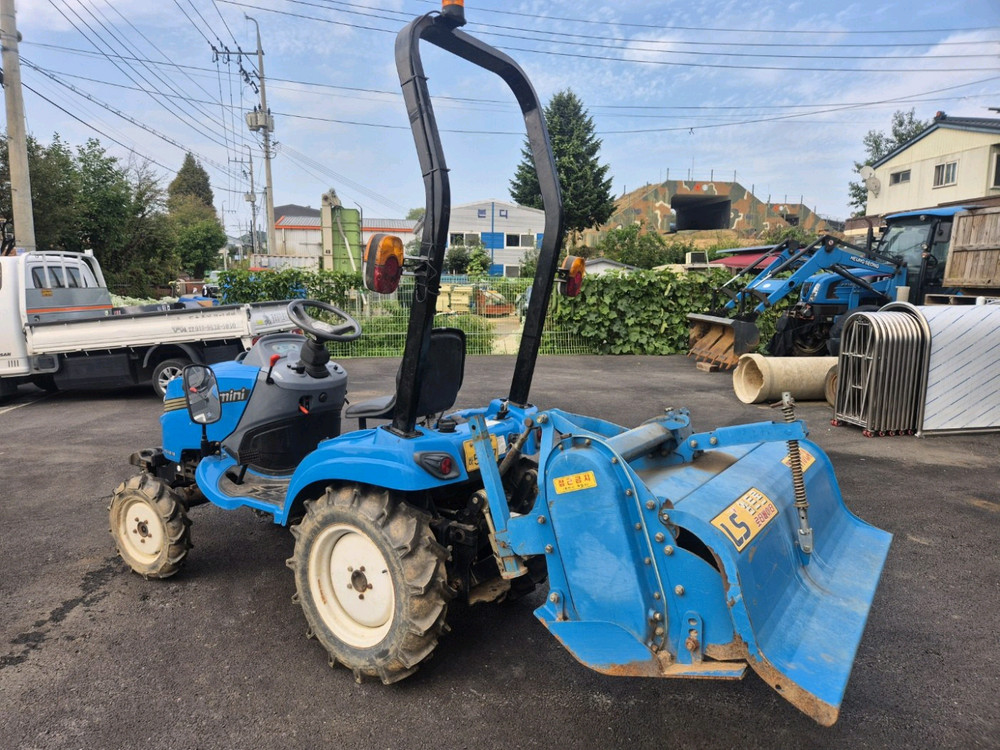 미니트랙터 LS농기계 XQ1018 팝니다 이미지