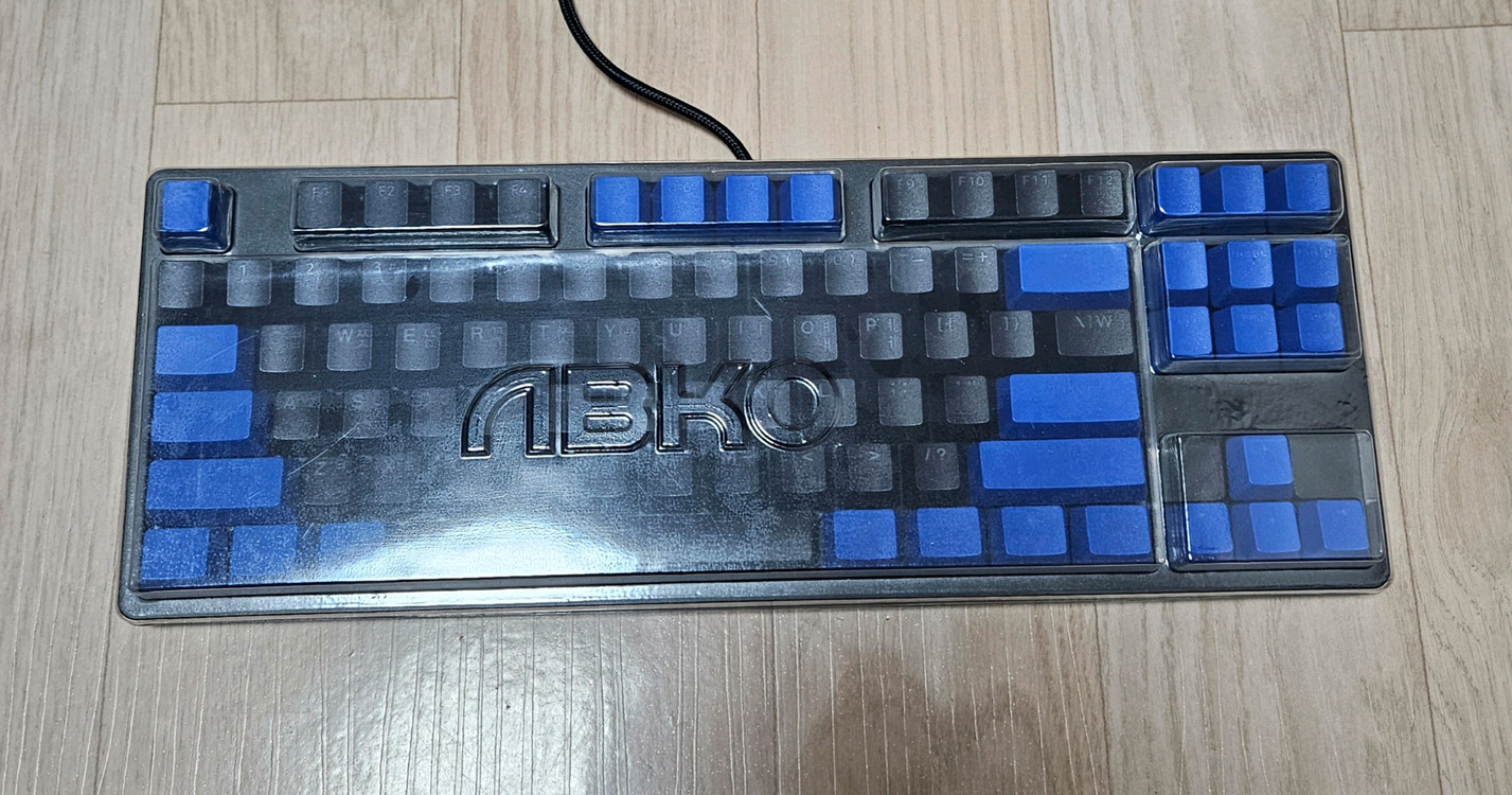 앱코 k611 v2 광축 리니어 텐키리스 키보드 판매합니다. 이미지