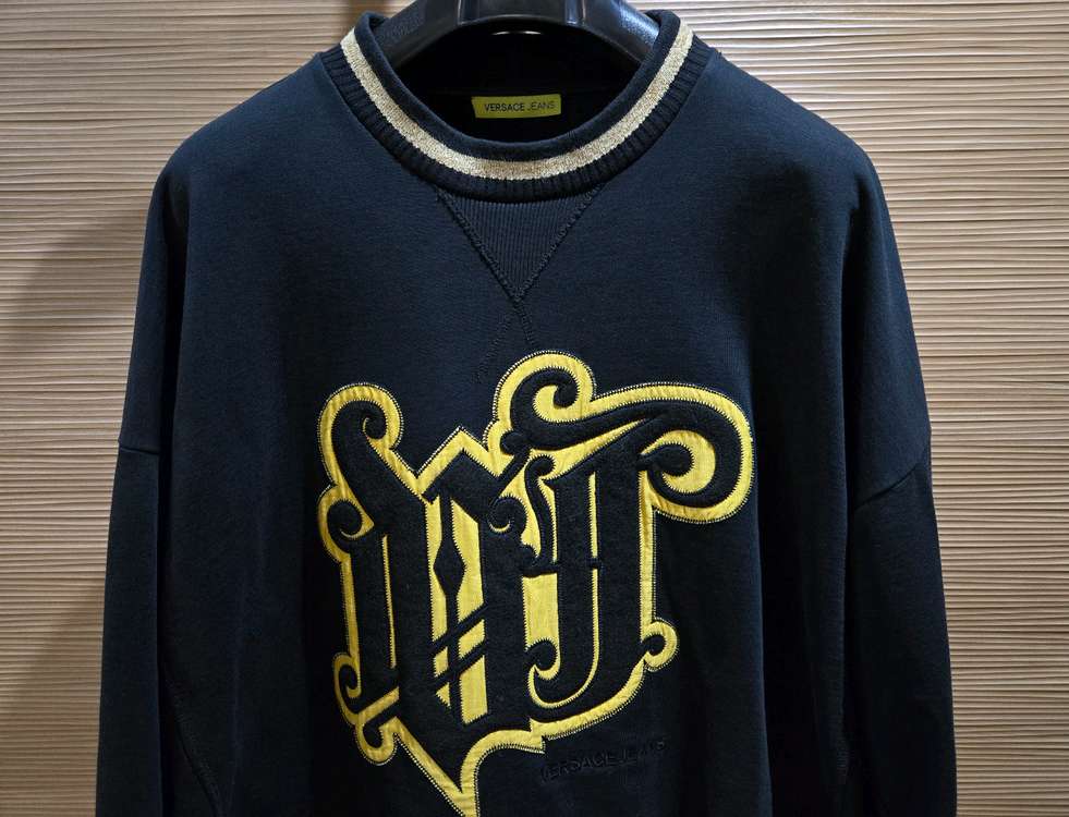 베르사체 빅로고 맨투맨 110. 구찌,루이비통,발망, 이미지