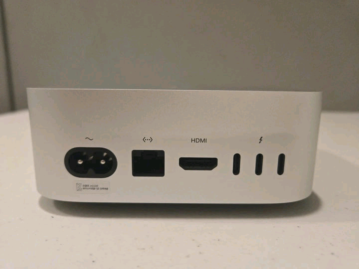 애플 맥 미니 M4 + SK하이닉스 2TB SSD 이미지