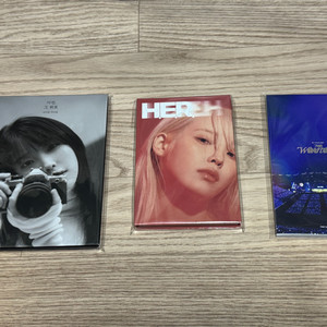 아이유 한정판 포함 굿즈 일괄처분 당일 택배접수 이미지