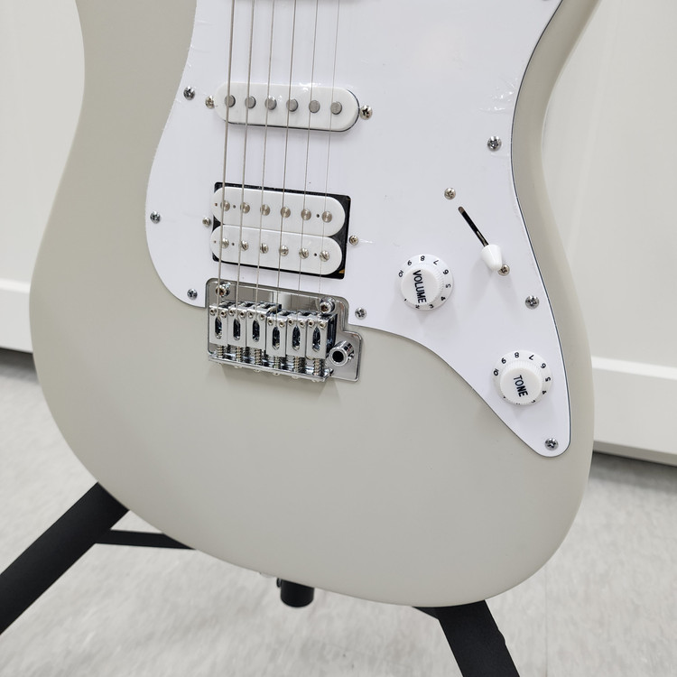 헥스 일렉기타 E100 PLUS 파스텔그레이 이미지