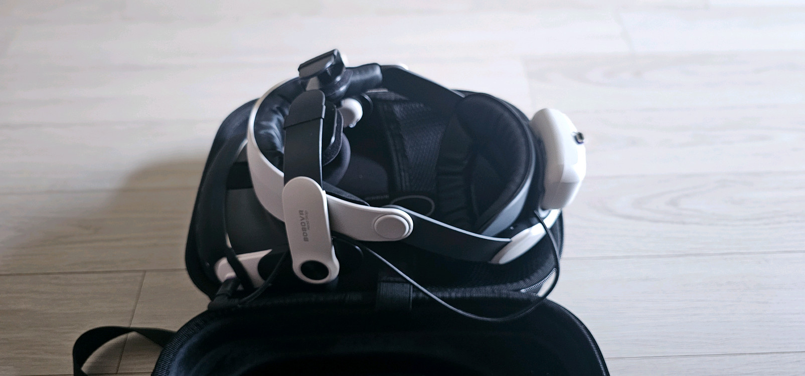 메타퀘스트3 512g 및 악세사리들 이미지