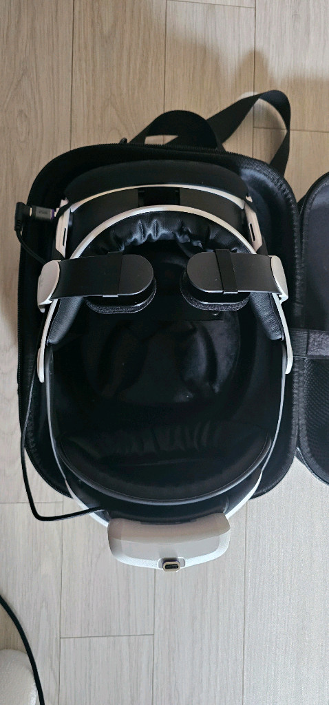 메타퀘스트3 512g 및 악세사리들 이미지