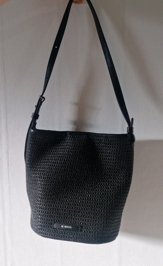 베네타 위빙 버킷백 블랙 이미지