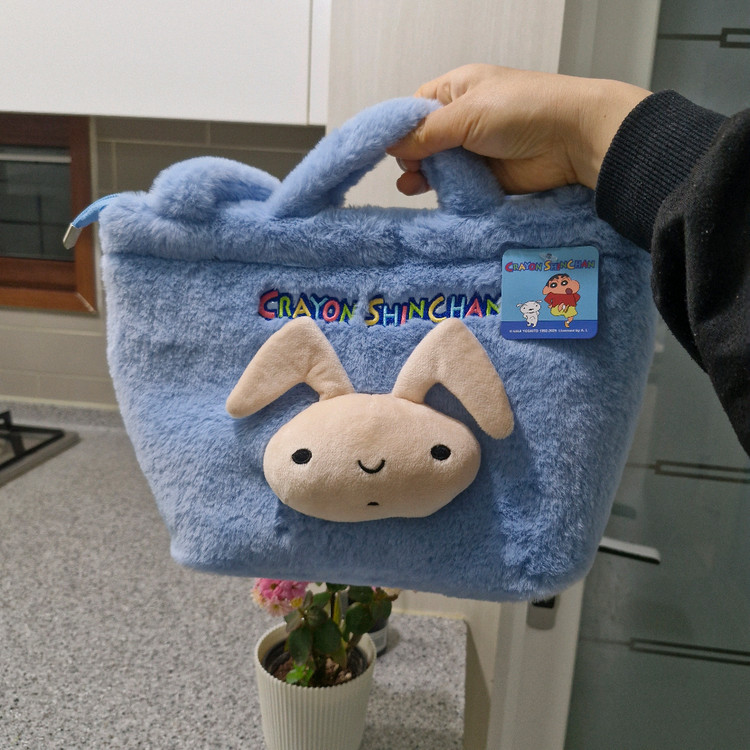 짱구 털 토끼 토트백 가방 이미지