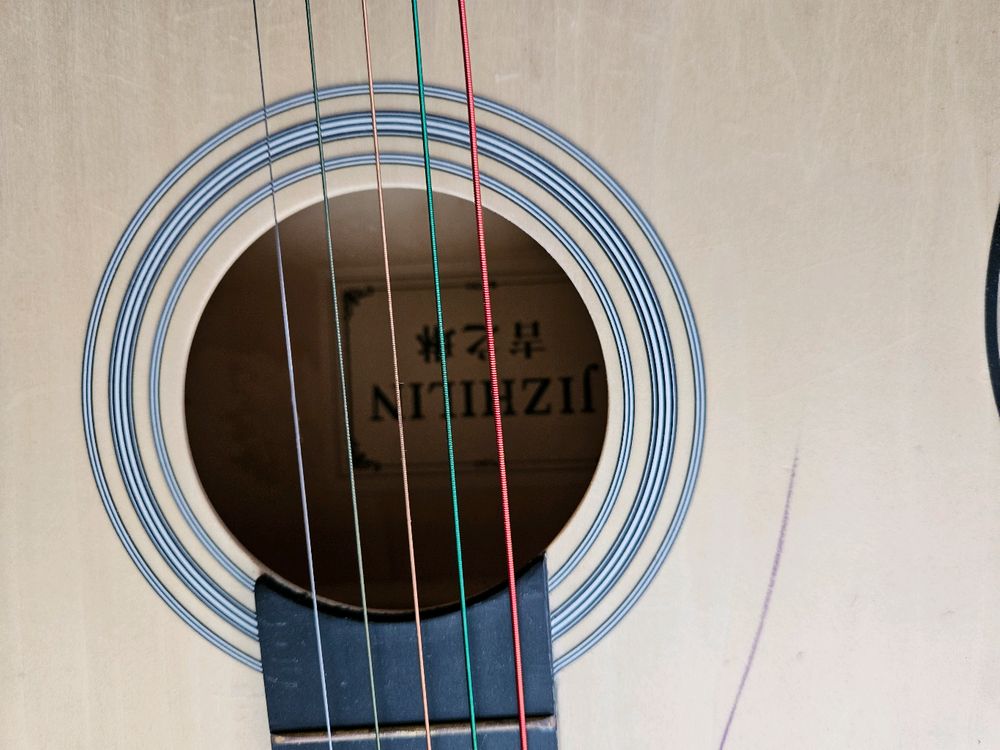 기타 두 대 이미지