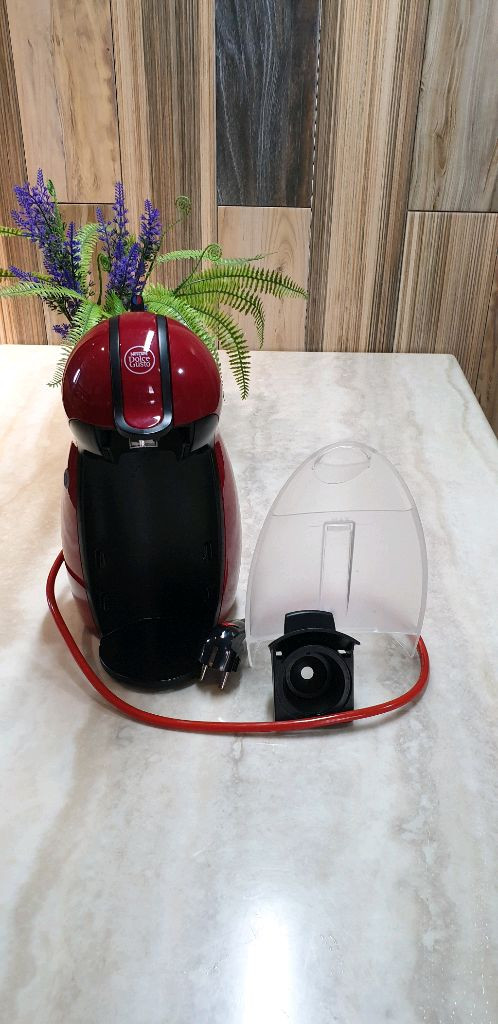 네스카페 돌체구스토 피콜로 커피머신 레드 이미지