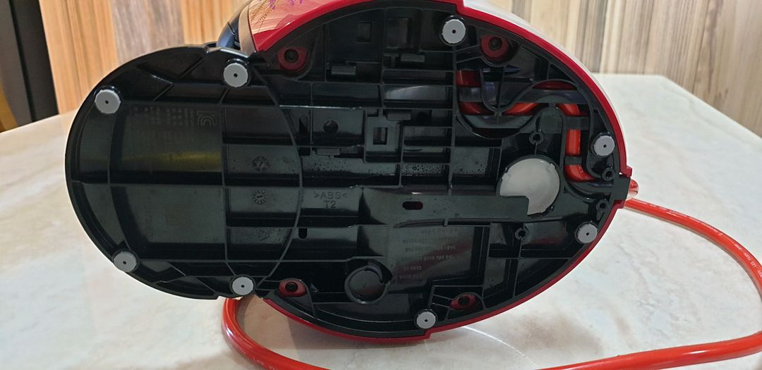 네스카페 돌체구스토 피콜로 커피머신 레드 이미지