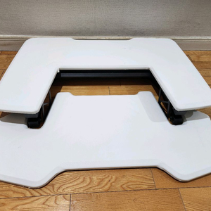 Desk Plus 높이 조절 스탠딩 책상 이미지