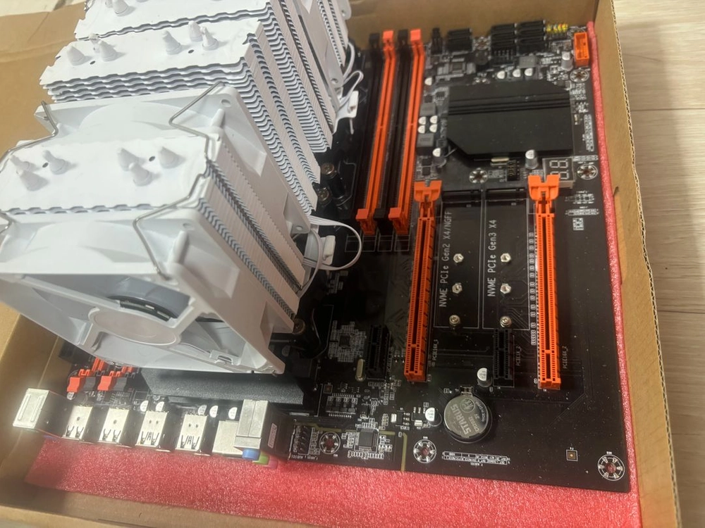 X99 듀얼 CPU + E5 2680 V4x2 + 쿨러 세트 판매합니다 이미지