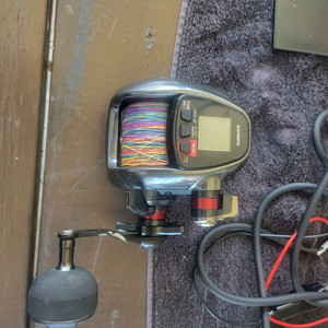 전동릴 시마노 플레이즈 3000xp 이미지