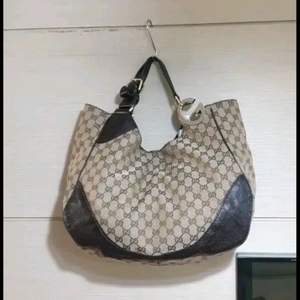 구찌 인터로킹 호보백 이미지