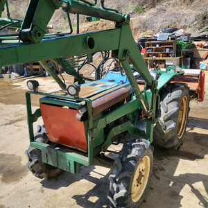 동양25마력 트랙터 이미지