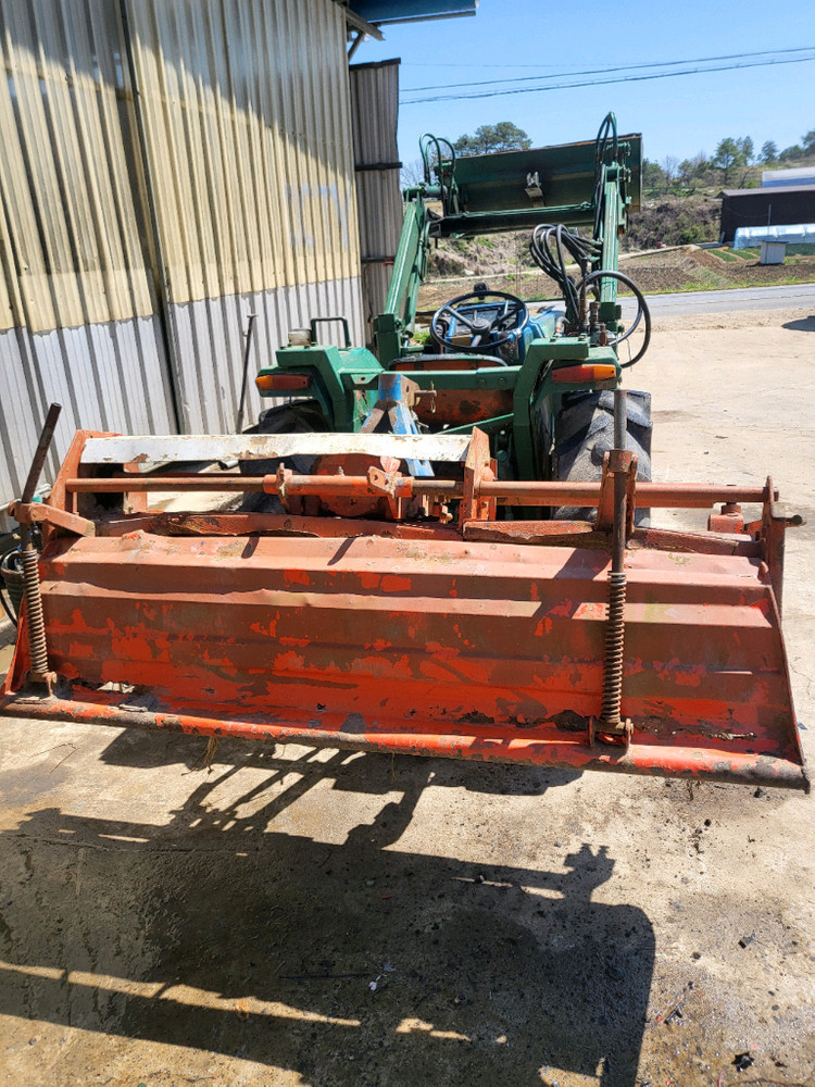 동양25마력 트랙터 이미지