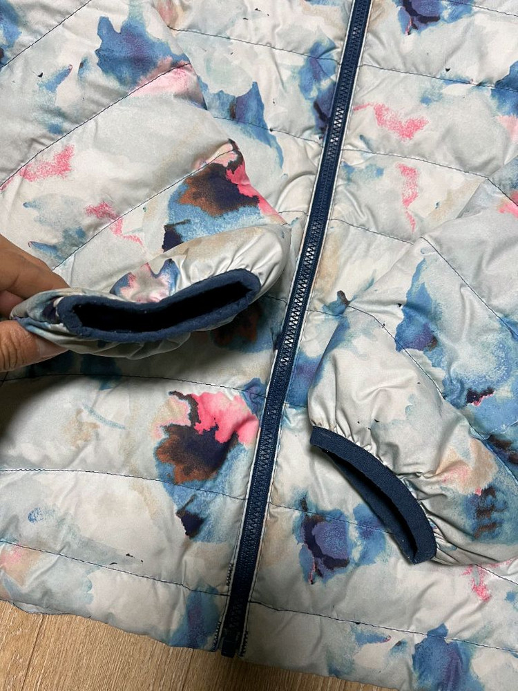 파타고니아 경량 패딩 키즈 12 구스다운 이미지