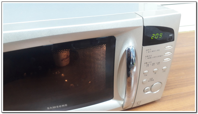삼성 전자렌지 1대, 롯데 하이마트 전자렌지 1대 이미지