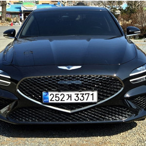 제네시스 g70 2.0 페리 22년식 판매합니다. 이미지