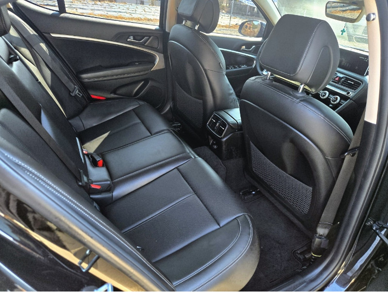 제네시스 g70 2.0 페리 22년식 판매합니다. 이미지