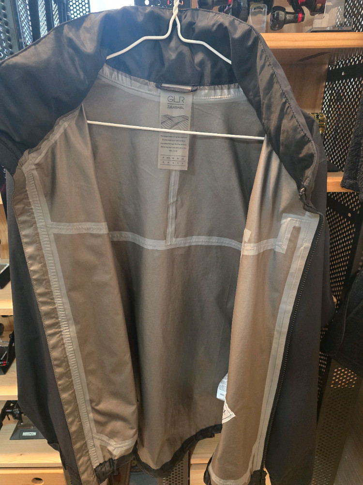 다이와 고어텍스 dr-1222jgr 자겟 이미지