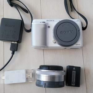소니NEX-F3미러리스 카메라(750컷수)