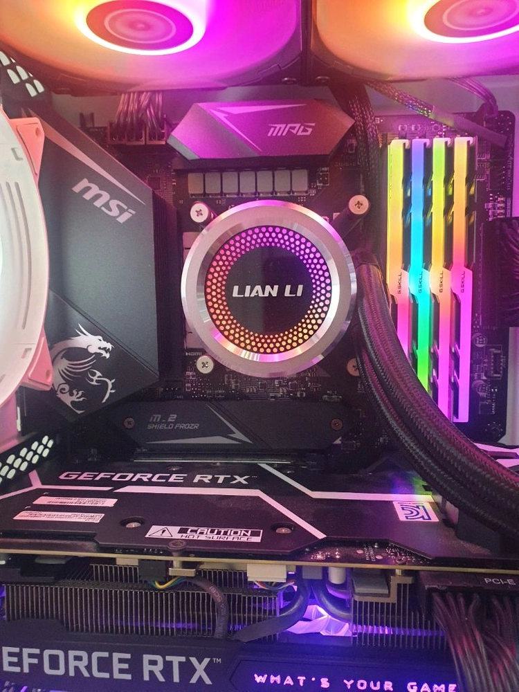 인텔 i7-10700KF / RTX3080 컴퓨터 이미지