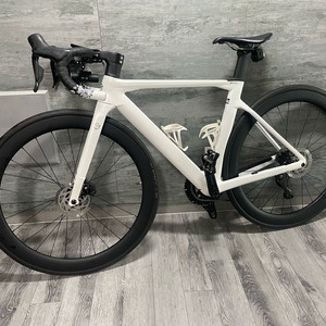 콜로라도7F 시마노 105 Di2 에어로 풀카본 로드 자전거 이미지